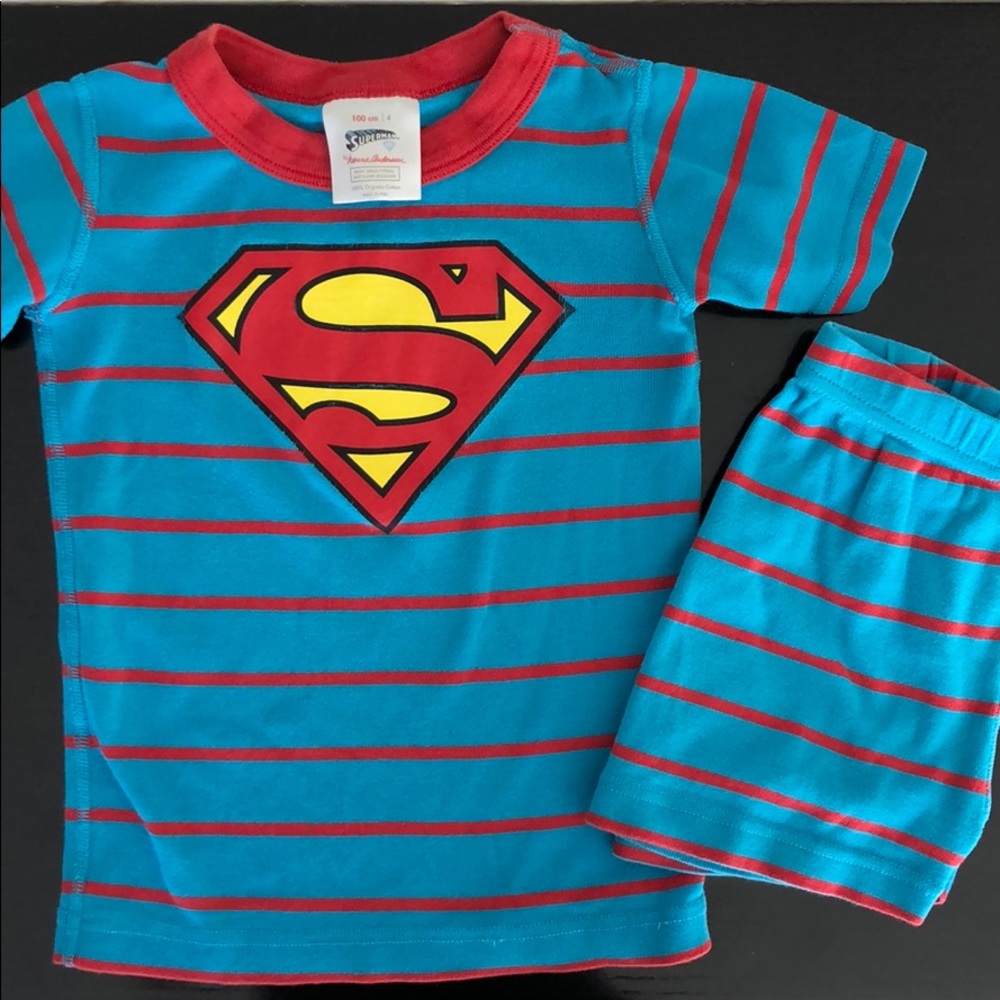 Hanna Andersson short pajamas Superman Sz 4